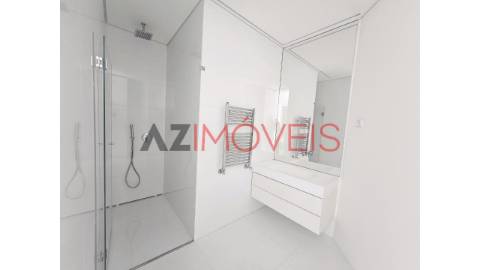 Numa cidade, onde se ouve por aí dizer que...