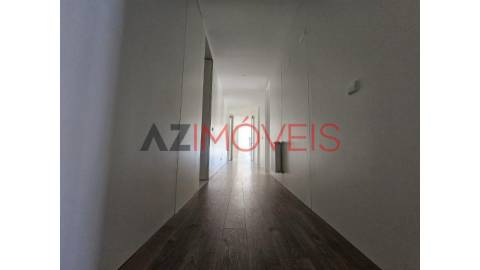 Numa cidade, onde se ouve por aí dizer que...