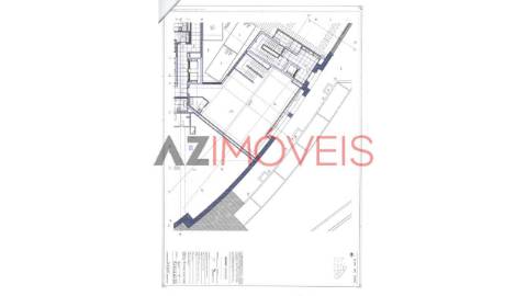 Arrenda-se loja, com uma área total de 316 m2, no...