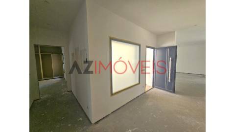 Moradia de tipologia T3, em fase final de...