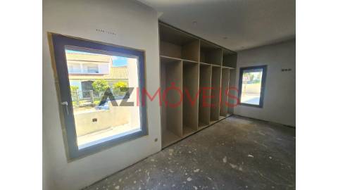 Moradia de tipologia T3, em fase final de...