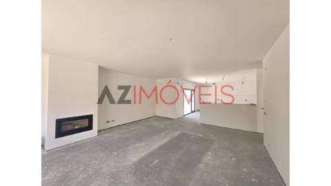 Moradia de tipologia T3, em fase final de...