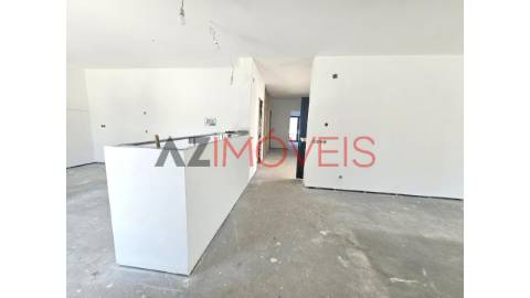 Moradia de tipologia T3, em fase final de...