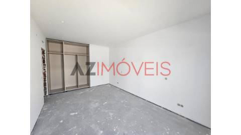 Moradia de tipologia T3, em fase final de...