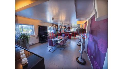 Fantástica moradia T5+2, ideal para quem procura...