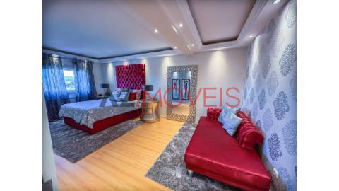 Fantástica moradia T5+2, ideal para quem procura...