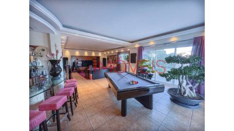 Fantástica moradia T5+2, ideal para quem procura...