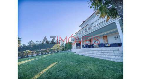 Fantástica moradia T5+2, ideal para quem procura...