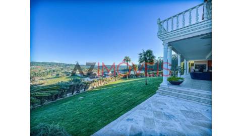 Fantástica moradia T5+2, ideal para quem procura...