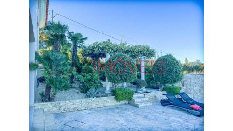 Fantástica moradia T5+2, ideal para quem procura...