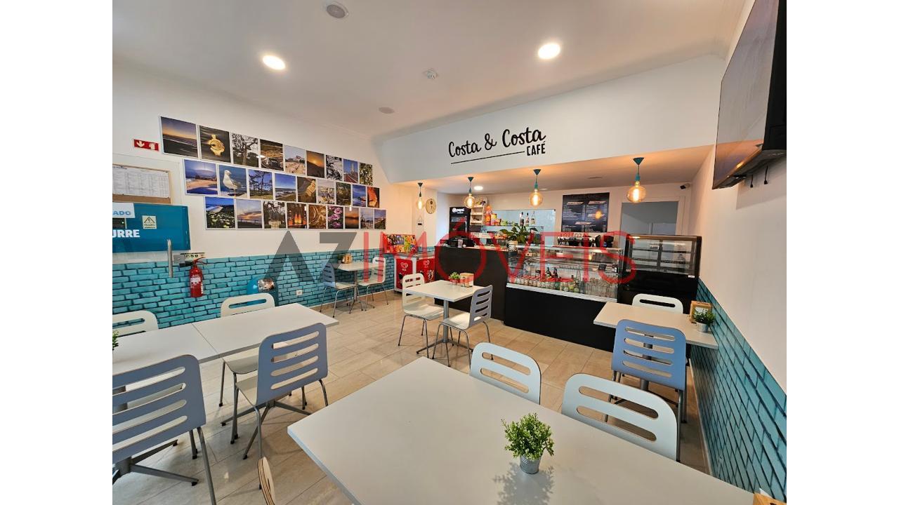 CAFÉ / RESTAURANTE EM PLENO...