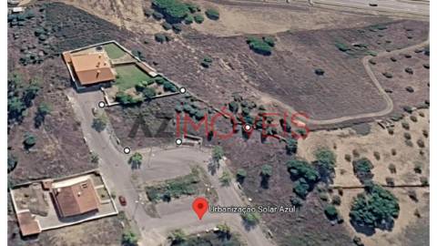 Vende-se Lote com 971 m2 inserido em Loteamento...