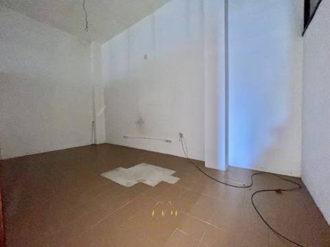 Loja para venda na zona balnear, na Póvoa de Varzim