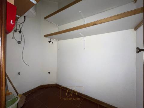 Apartamento T3 com vistas mar, três frentes