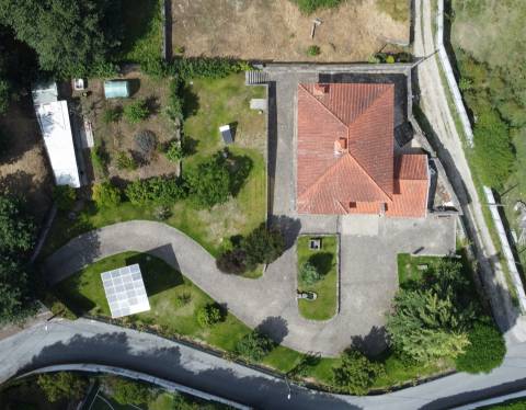 Moradia Isolada T3+1 Venda em Oliveira (Santa Maria),Vila Nova de Famalicão