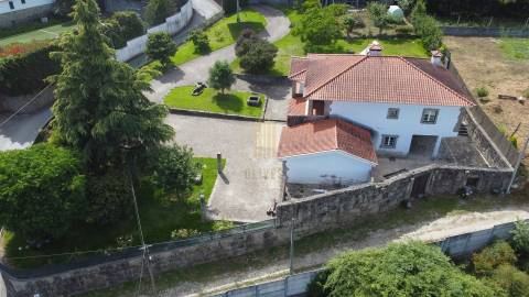 Moradia Isolada T3+1 Venda em Oliveira (Santa Maria),Vila Nova de Famalicão