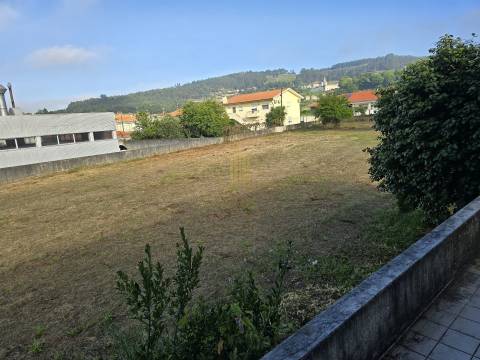 Terreno Para Construção  Venda em Vermoim,Vila Nova de Famalicão
