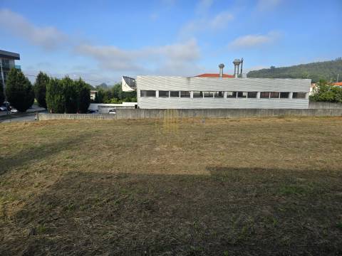 Terreno Para Construção  Venda em Vermoim,Vila Nova de Famalicão