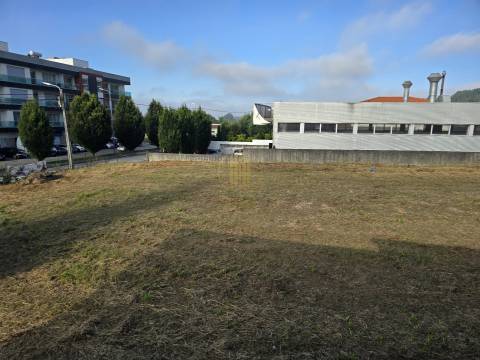 Terreno Para Construção  Venda em Vermoim,Vila Nova de Famalicão