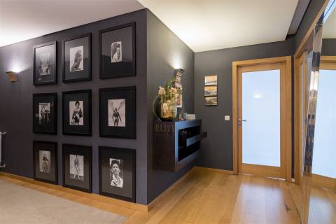 Apartamento T4 Venda em Matosinhos e Leça da Palmeira,Matosinhos