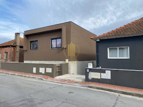 Moradia T3 Venda em Árvore,Vila do Conde