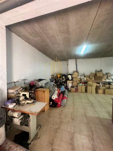 Armazém  Venda em Castelões,Vila Nova de Famalicão