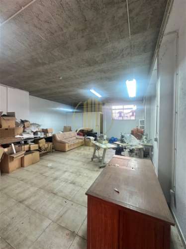 Armazém  Venda em Castelões,Vila Nova de Famalicão