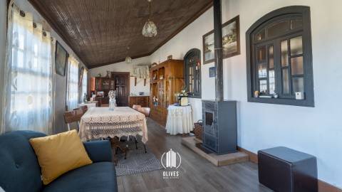 Moradia para Restaurar T4 Venda em Mogege,Vila Nova de Famalicão