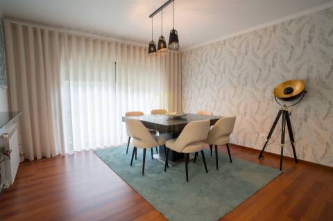 Apartamento T2 Venda em Moreira,Maia