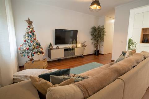 Apartamento T2 Venda em Moreira,Maia