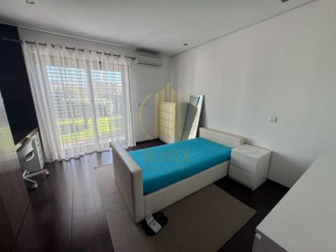 Moradia T4 Venda em Esmeriz e Cabeçudos,Vila Nova de Famalicão