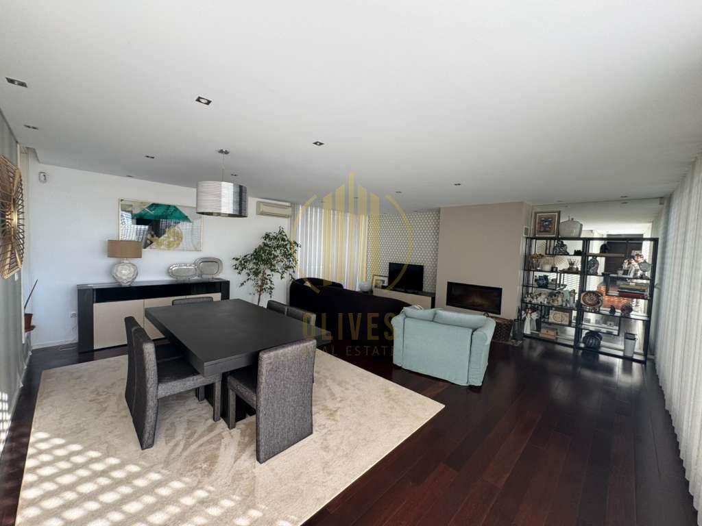 Moradia T4 Venda em Esmeriz e Cabeçudos,Vila Nova de Famalicão