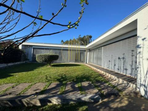 Moradia T4 Venda em Esmeriz e Cabeçudos,Vila Nova de Famalicão