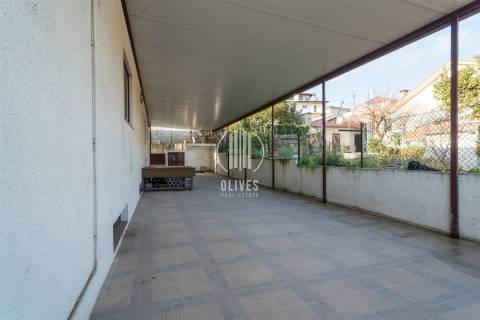 Moradia T4 Venda em Moreira de Cónegos,Guimarães