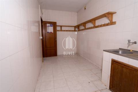 Moradia T4 Venda em Moreira de Cónegos,Guimarães