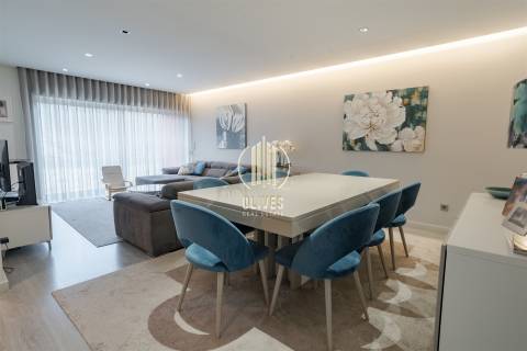 Moradia T3 Venda em Oliveira (São Mateus),Vila Nova de Famalicão