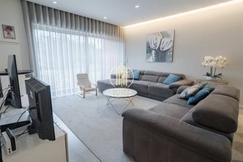 Moradia T3 Venda em Oliveira (São Mateus),Vila Nova de Famalicão