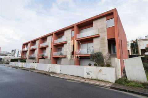 Moradia T3 Venda em Oliveira (São Mateus),Vila Nova de Famalicão