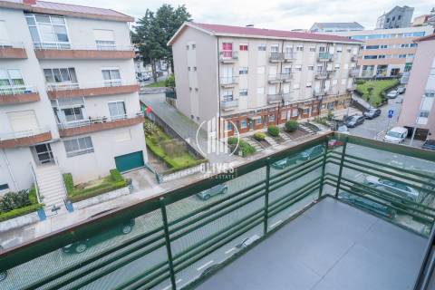 Apartamento T3 Venda em Gondomar (São Cosme), Valbom e Jovim,Gondomar