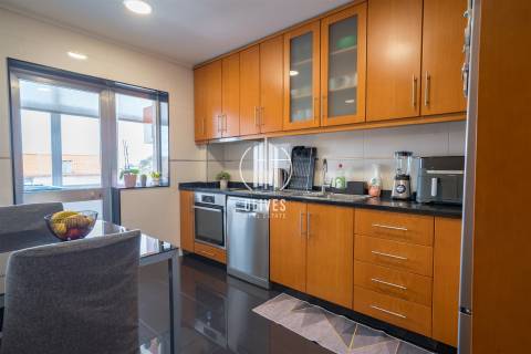 Apartamento T3 Venda em Gondomar (São Cosme), Valbom e Jovim,Gondomar