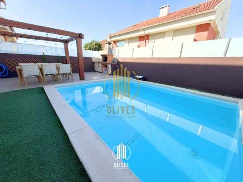 Moradia Geminada T3 Venda em Ruivães e Novais,Vila Nova de Famalicão