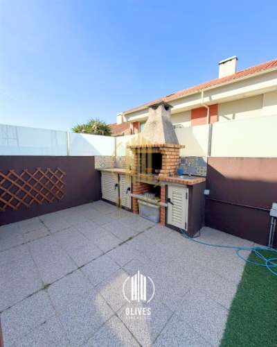 Moradia Geminada T3 Venda em Ruivães e Novais,Vila Nova de Famalicão