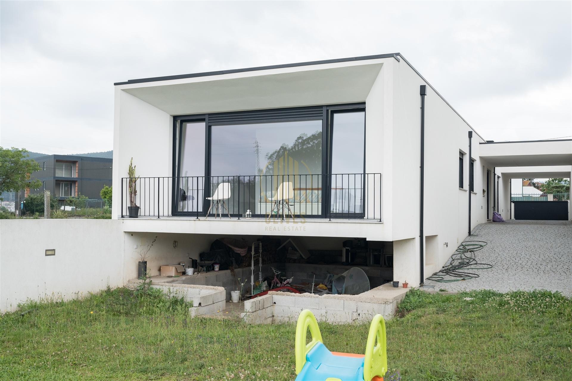 Moradia T3 Venda em Castelões,Vila Nova de Famalicão