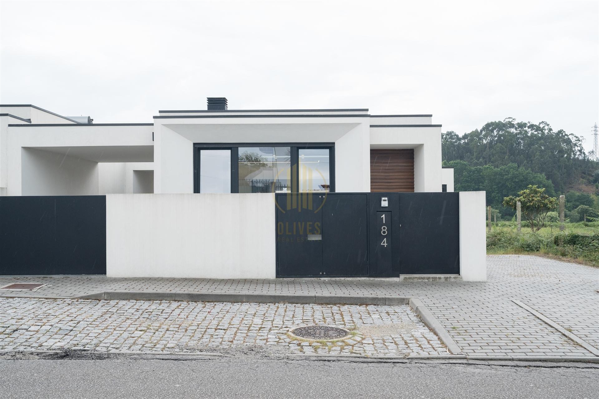 Moradia T3 Venda em Castelões,Vila Nova de Famalicão