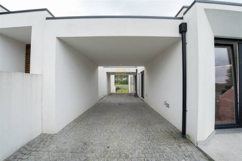 Moradia T3 Venda em Castelões,Vila Nova de Famalicão