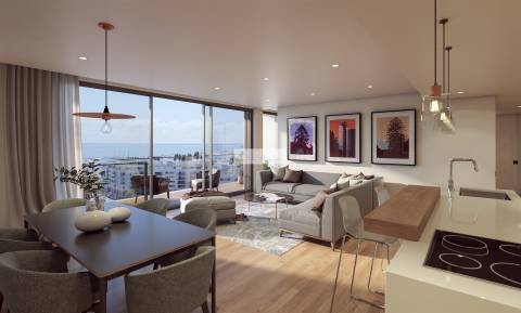 Apartamento turístico T3, Lisboa / Venda