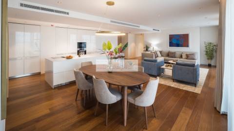 Apartamento turístico T3, Lisboa / Venda