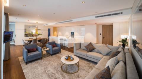 Apartamento turístico T3, Lisboa / Venda