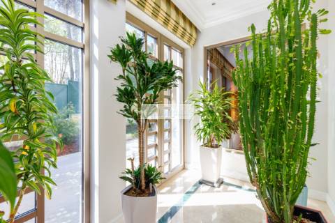 Moradia T5 TRIPLEX de Luxo com jardim e piscina, Lisboa