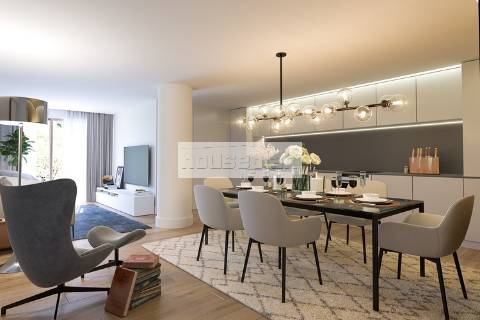 Apartamento T2 novo com garagem, no coração das Avenidas Novas/730.000€.